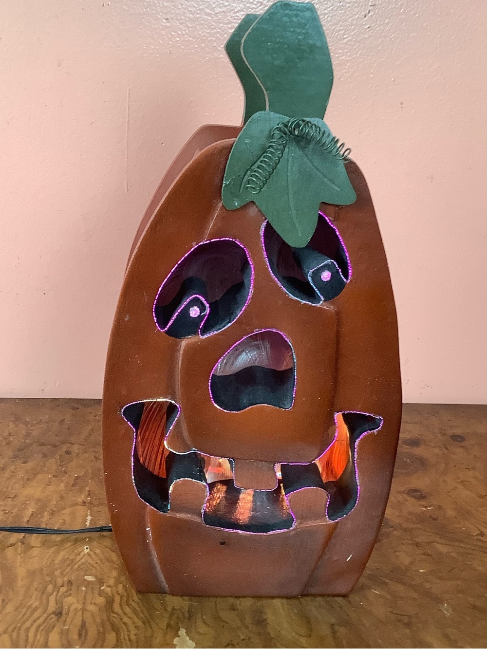 Fiber Optic Halloween Wooden Pumpkin Jack-O Lantern Lights Up Color Changing